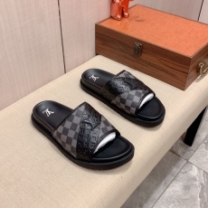 Louis Vuitton Slippers